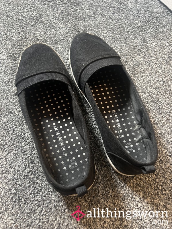 Extremely Smelly WELL WORN, Black Slip On Flat Shoes, Size 4 Uk