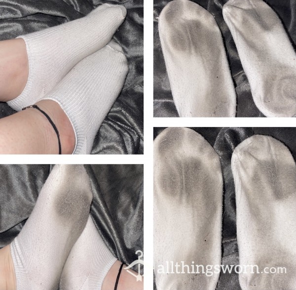 Extremely Smelly White Ankle Socks