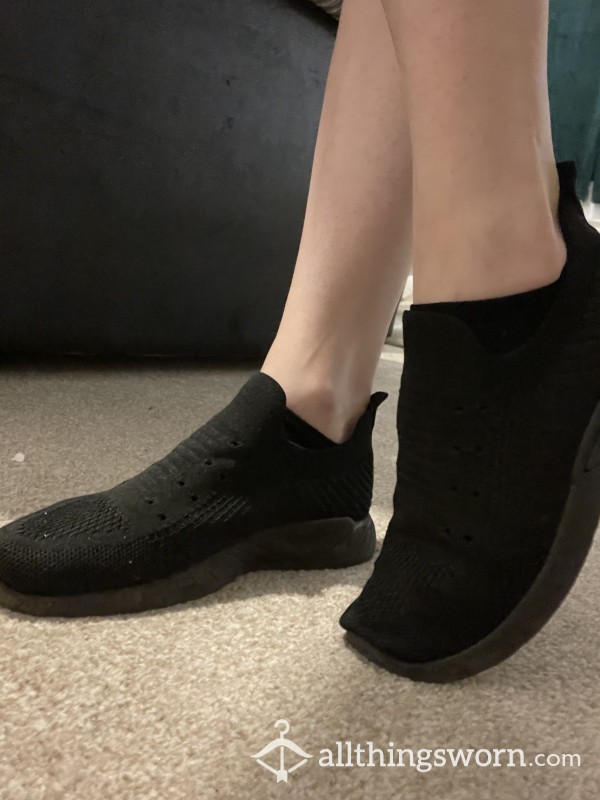 EXTREMELY Well-Worn Black Slip On Work Trainers (Size 5)