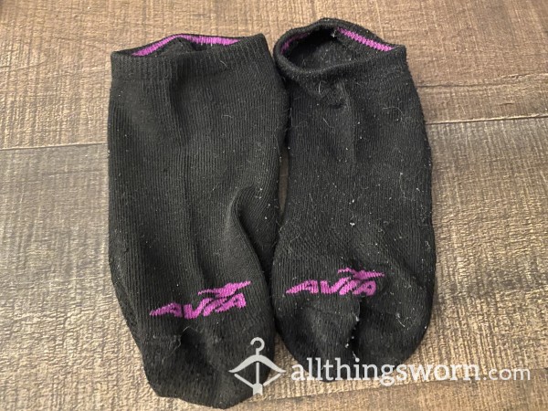 💜Fav. Avia Athletic Black Socks | Worn 48 Hrs Forgot To Remove | Dry Foot Flakes Inside | Size 8/8.5 Feet💜