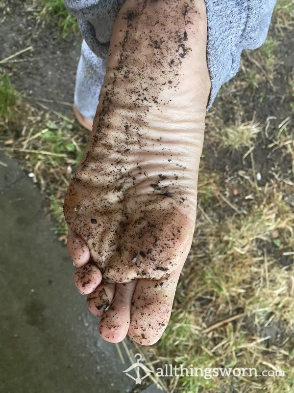 Feet And Soil
