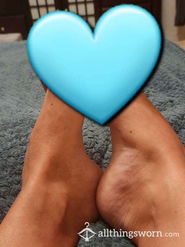 Feet, Arches, Soles And Toes!