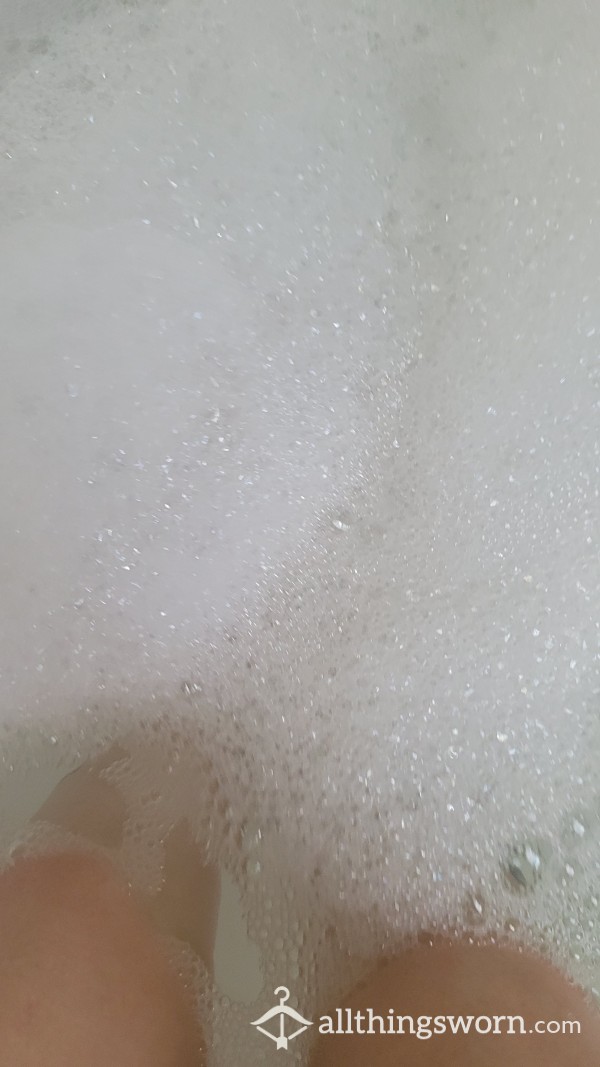 Feet In Bath Water💦