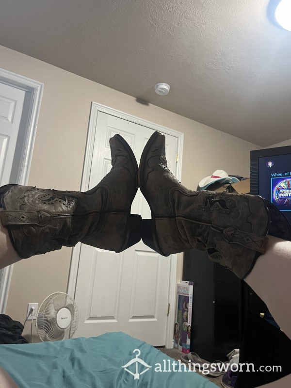 10 Cowgirl Boots Pics