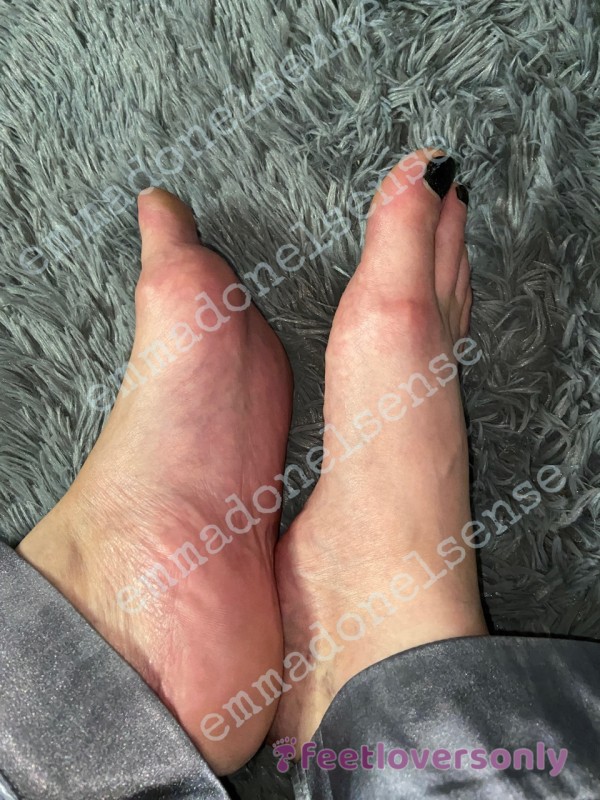 Feet Pics/vids