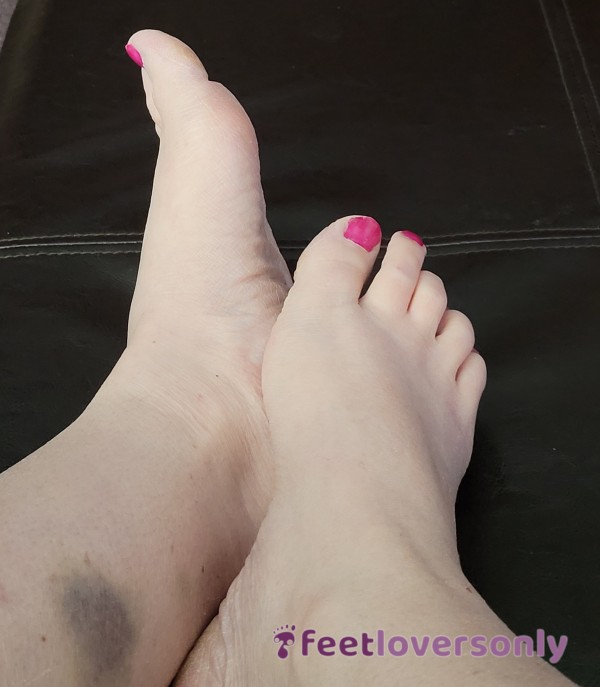 Feet Pictures,videos