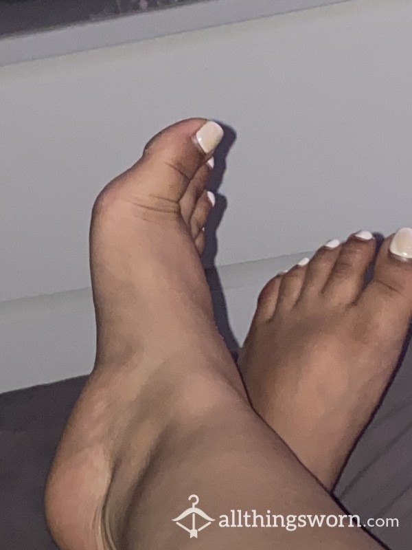 Feet White Toes