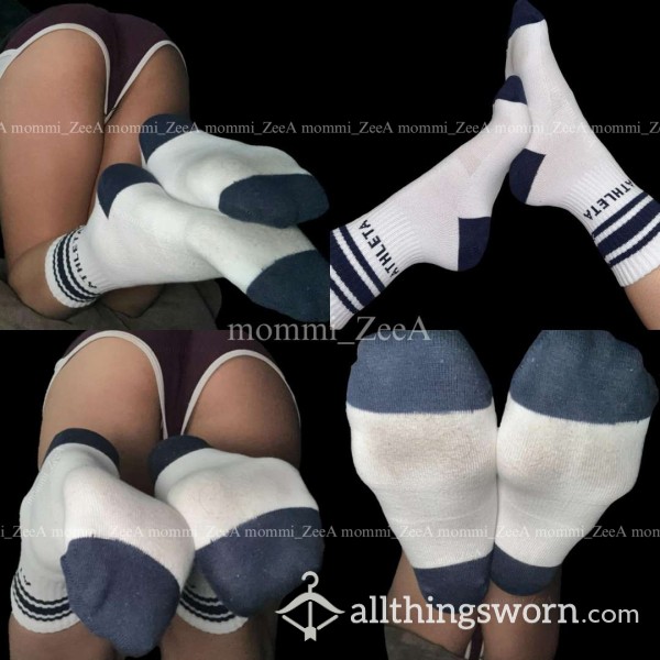 Athleta Filthy White Socks | Size S/M | Crew Socks | Mystery Colored Toes