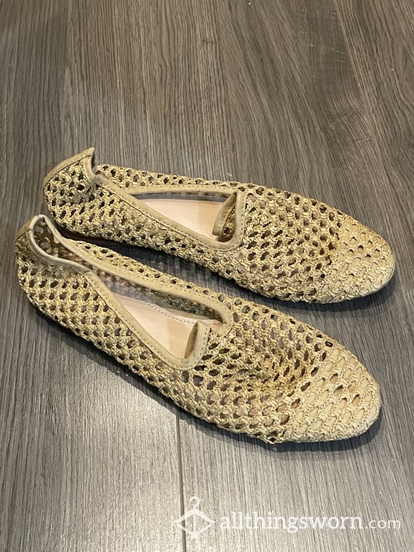Fishnet Flat Shoes