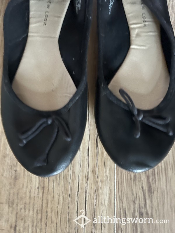 Flat Shoes 2-3yrs Old With Short Video