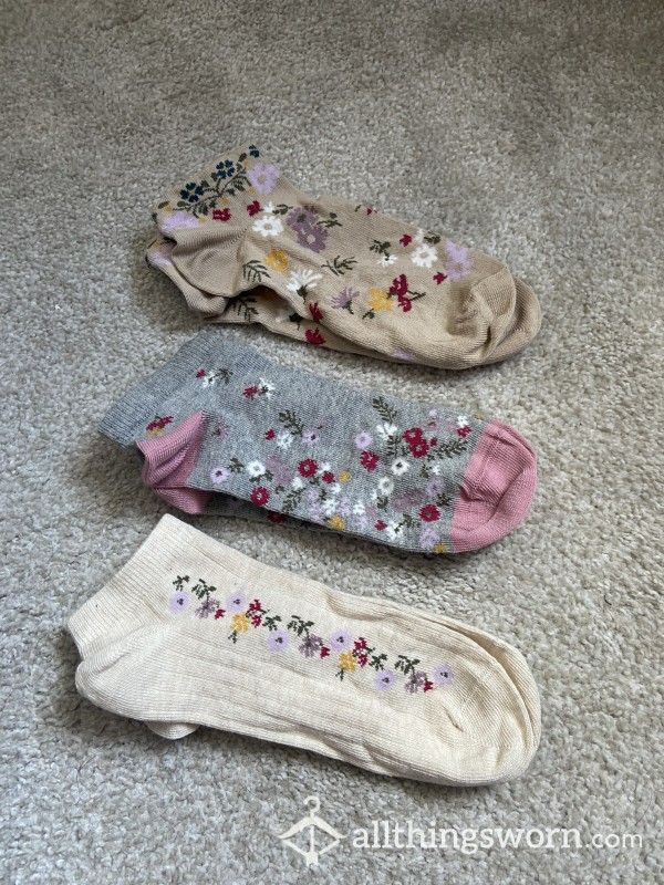 Floral Socks- Custom Wear