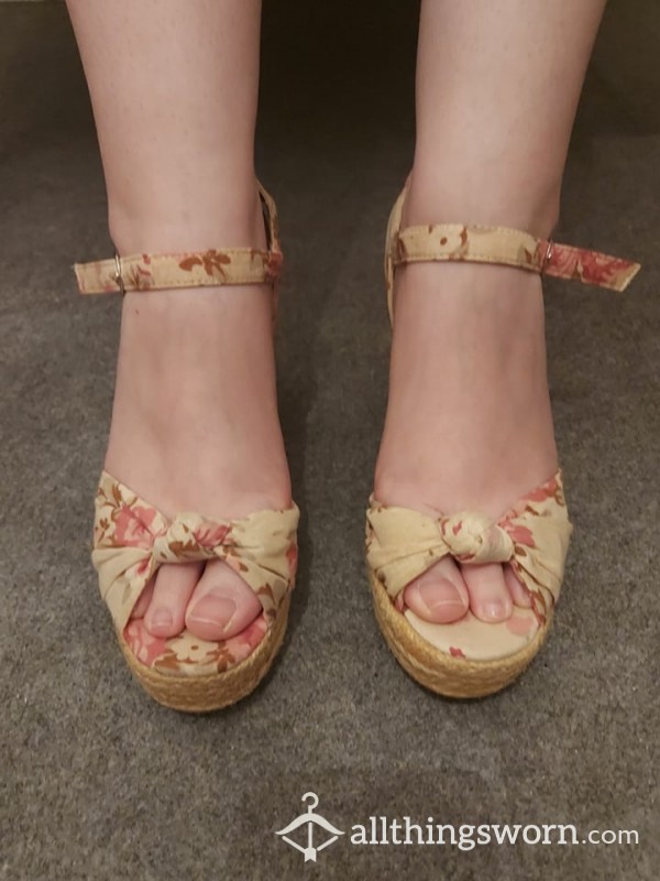 Floral Wedges Size 5
