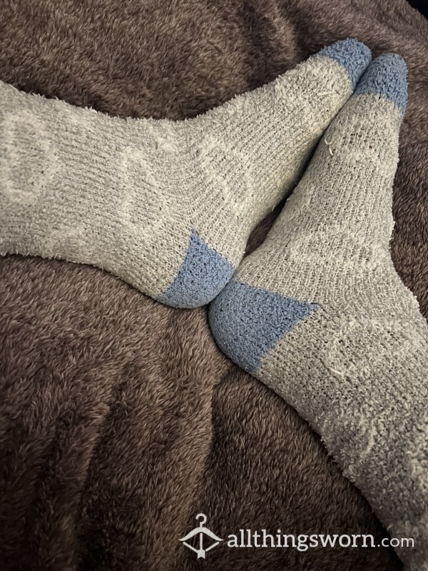 Fluffy Bed Socks 💙🤍
