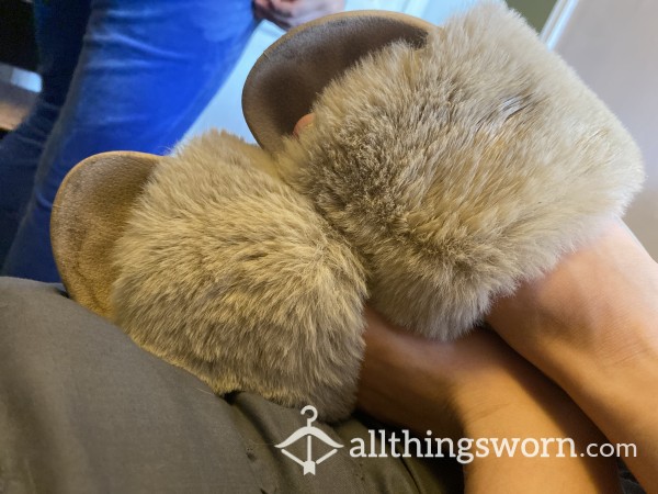 Fluffy Nude Slippers