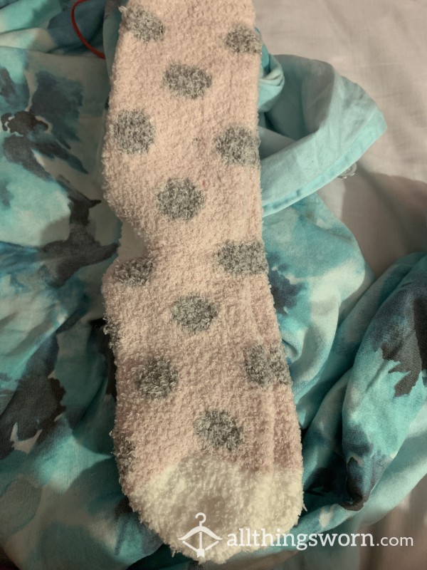 Fluffy Pink And Grey Spotty Bed Socks