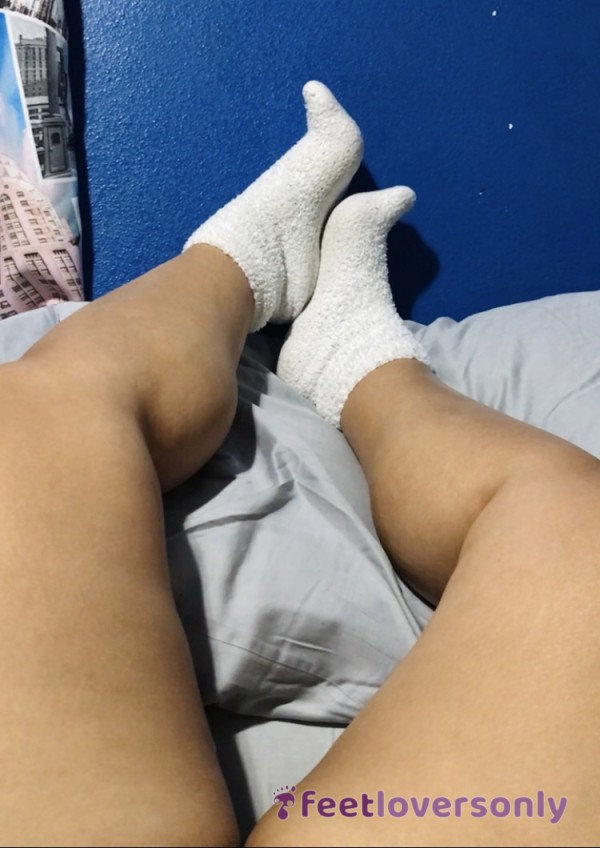 Foot Tease For 3:22 Minutes👣🤍