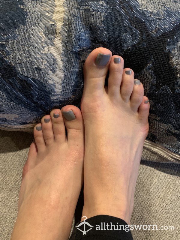 Freshly Painted Toes!!!