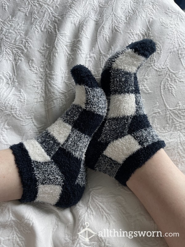 Fuzzy Checkered Socks 🏁