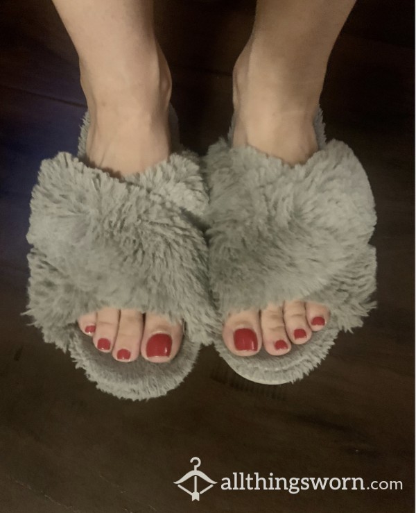 Fuzzy Grey Slippers