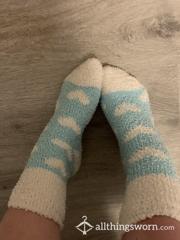 Fuzzy Socks With Hearts BLUE