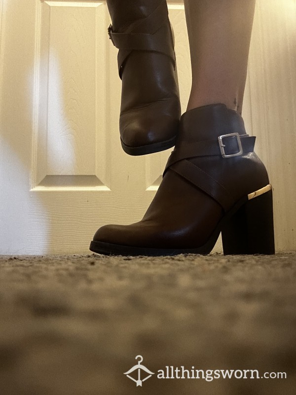 ❤️ Gorgous Ankle Boots Size 6 ❤️