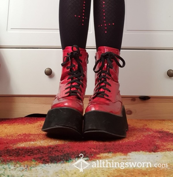 Goth Girl Well Worn Platform Boots | Koi Platform Boots | UK Size 6 | EU 39