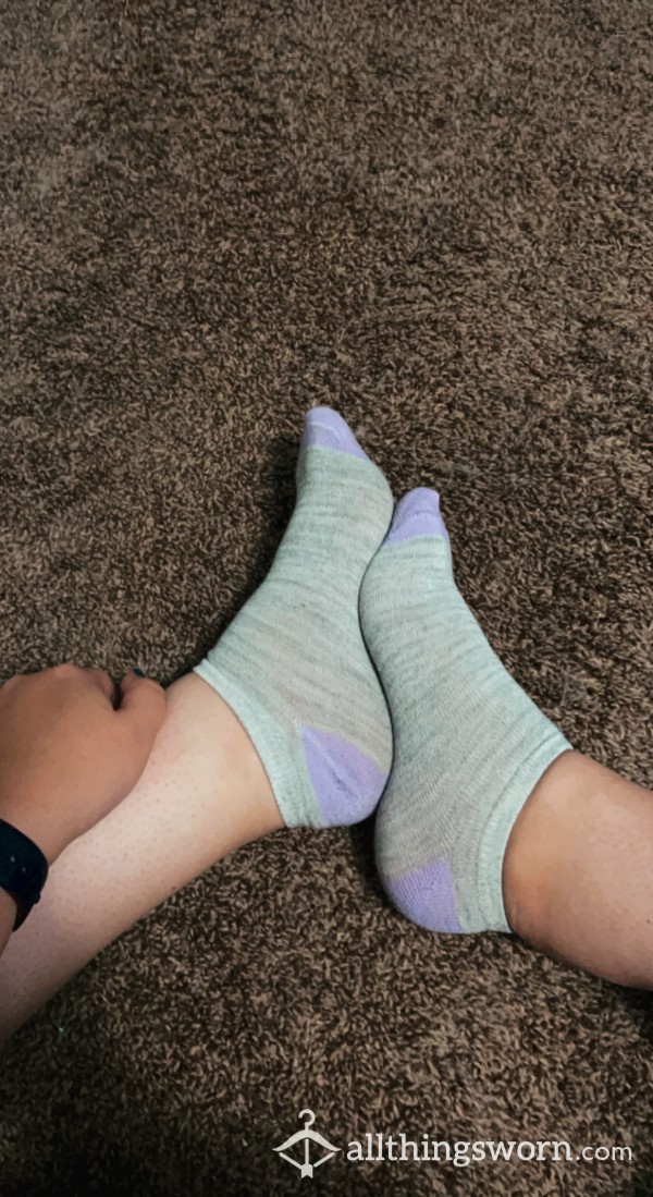 Gray And Purple Ankle Socks💜