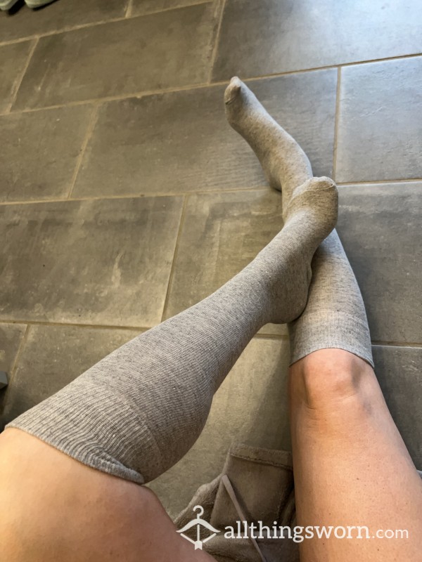 😈😈 Grey Knee High Stinky Socks 😈😈