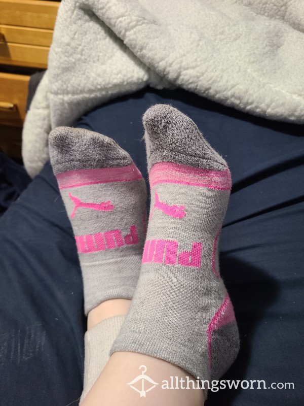Grey & Pink Puma Ankle Socks