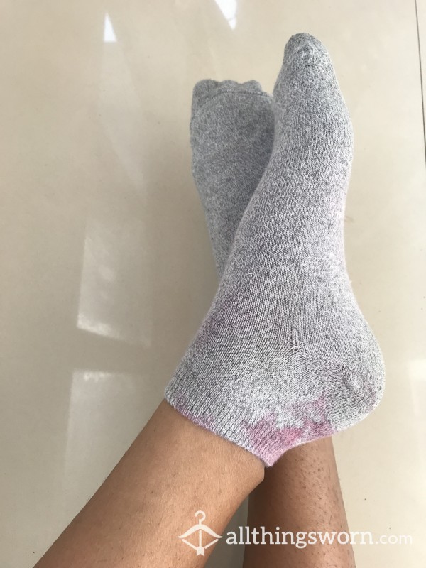 Grey Well Worn Socks 🧦