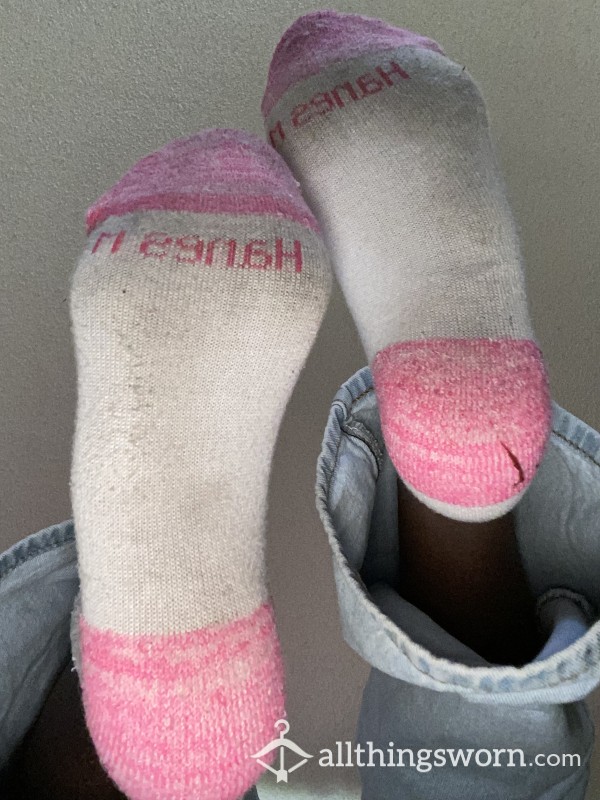 Hanes White Ankle Socks (pink Toe/heel)