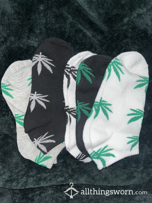 Leaf Socks
