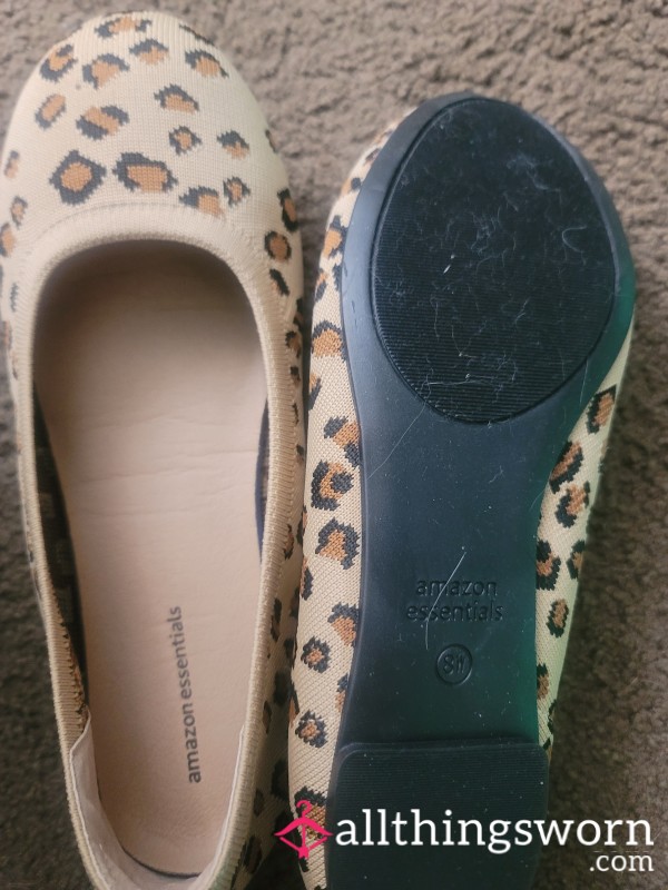 Leopard Print Flat Shoes