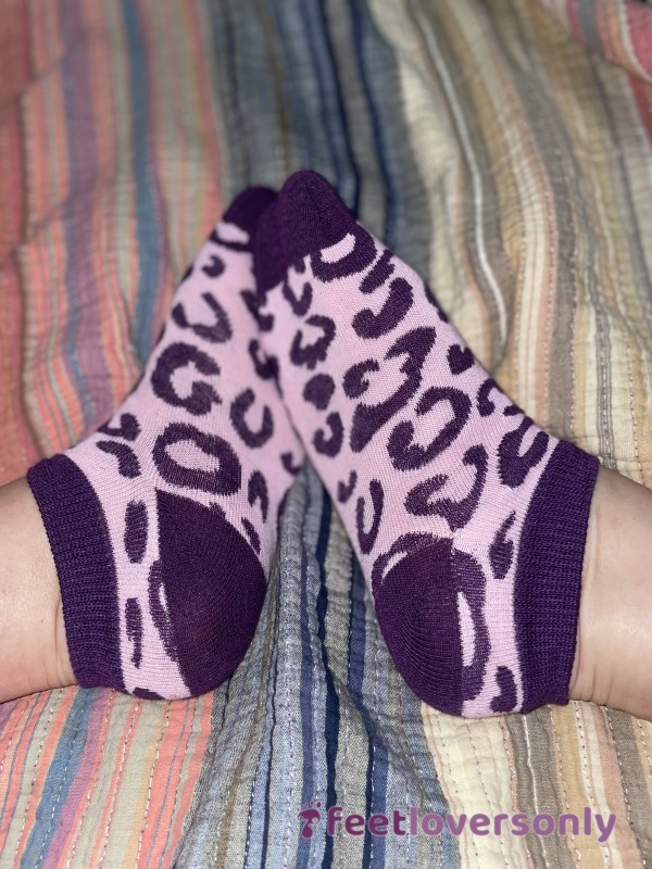 Let Me Stink These Socks Up For You 👃 👣💦