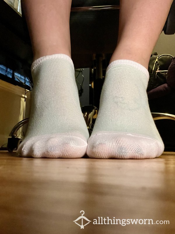 Light Green/White Tip Ankle Socks 💚