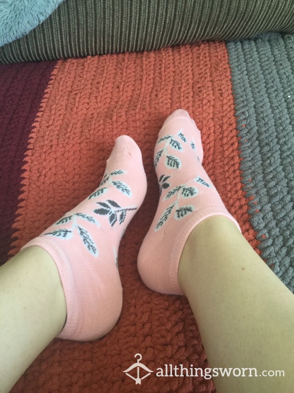 Light Pink Floral Gf Socks