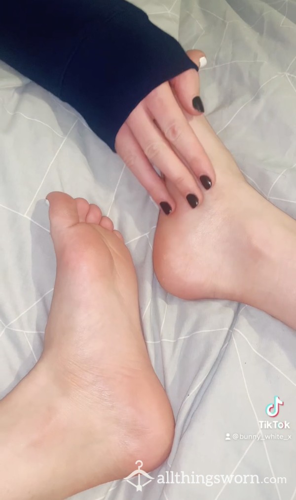 My Best Friend Tickles My Feet 🥺🥰