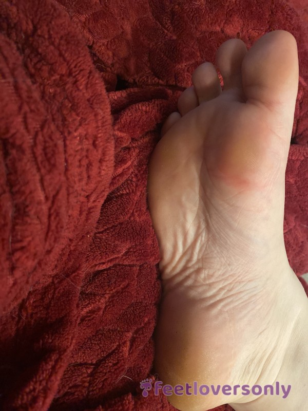 My First Feet Pics, Not Perfect But All Natural