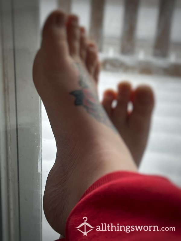 My Pretty Feet!