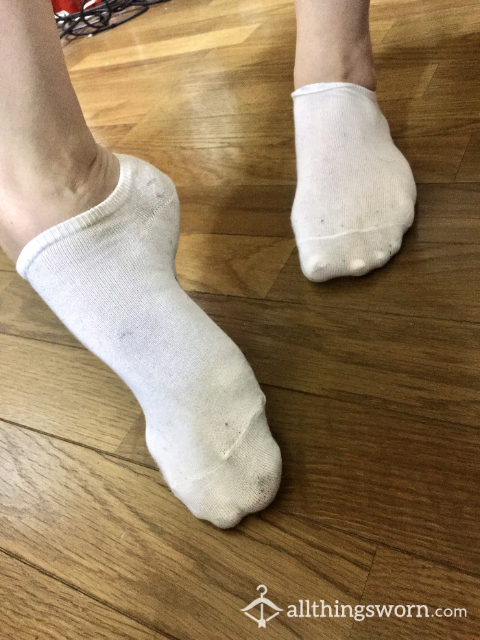 Nasty White Ankle Socks