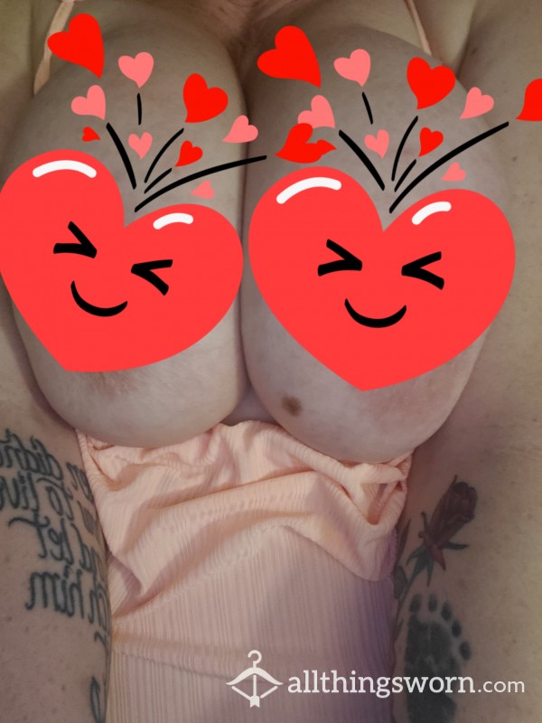 NAUGHTY Nudes Available!!