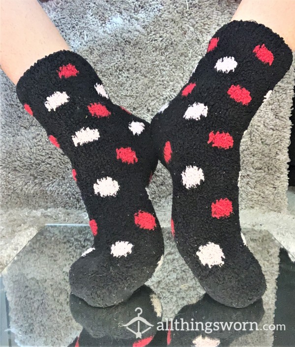 No Polka - Fuzzy Socks! - $15 For 24/hr Wear $5/day For Additional Wear Plus FREE ADD ON & FREE EXCLUSIVE PICTURES