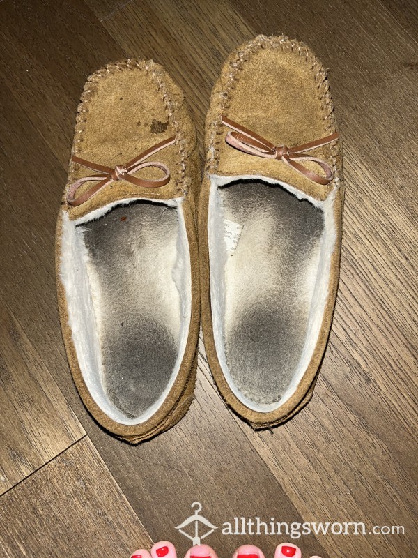 No Sock Worn Moccasin Slippers