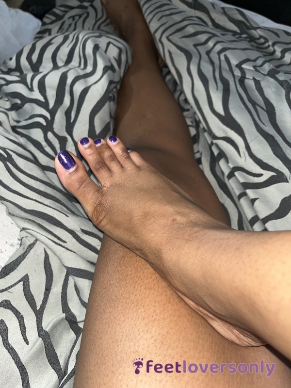 Nude Feet
