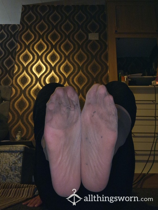 26 Day Worn Nylon Socks Mexican Stand Off Who Buys May Win.