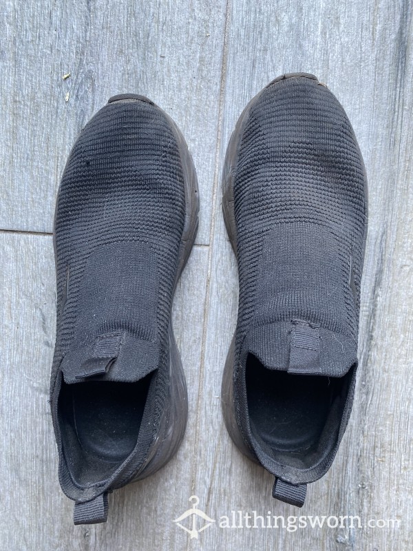 Old Black Shoes
