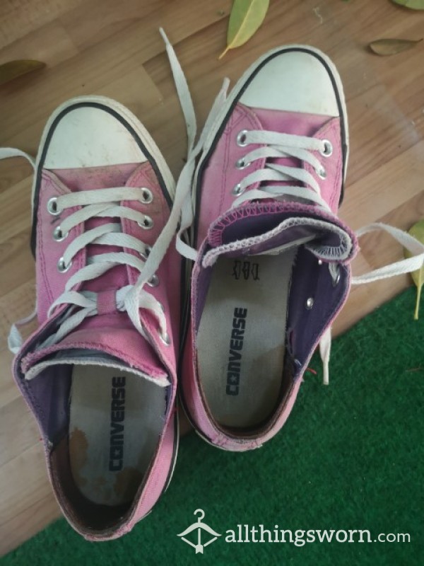 Old Pink Converse