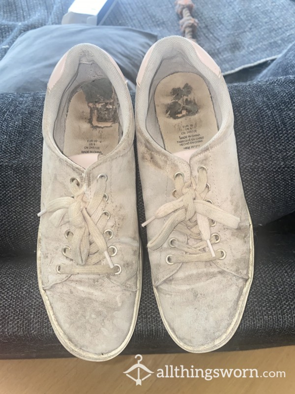 Old Stinky Shoes