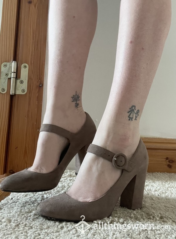 Old Suede Mary Jane Heels And Foot Drive