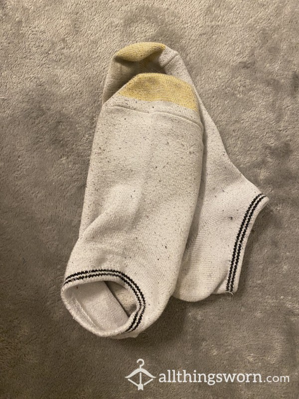 Old White Ankle Socks